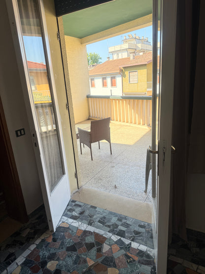 Stanza doppia Via Piovese 105
